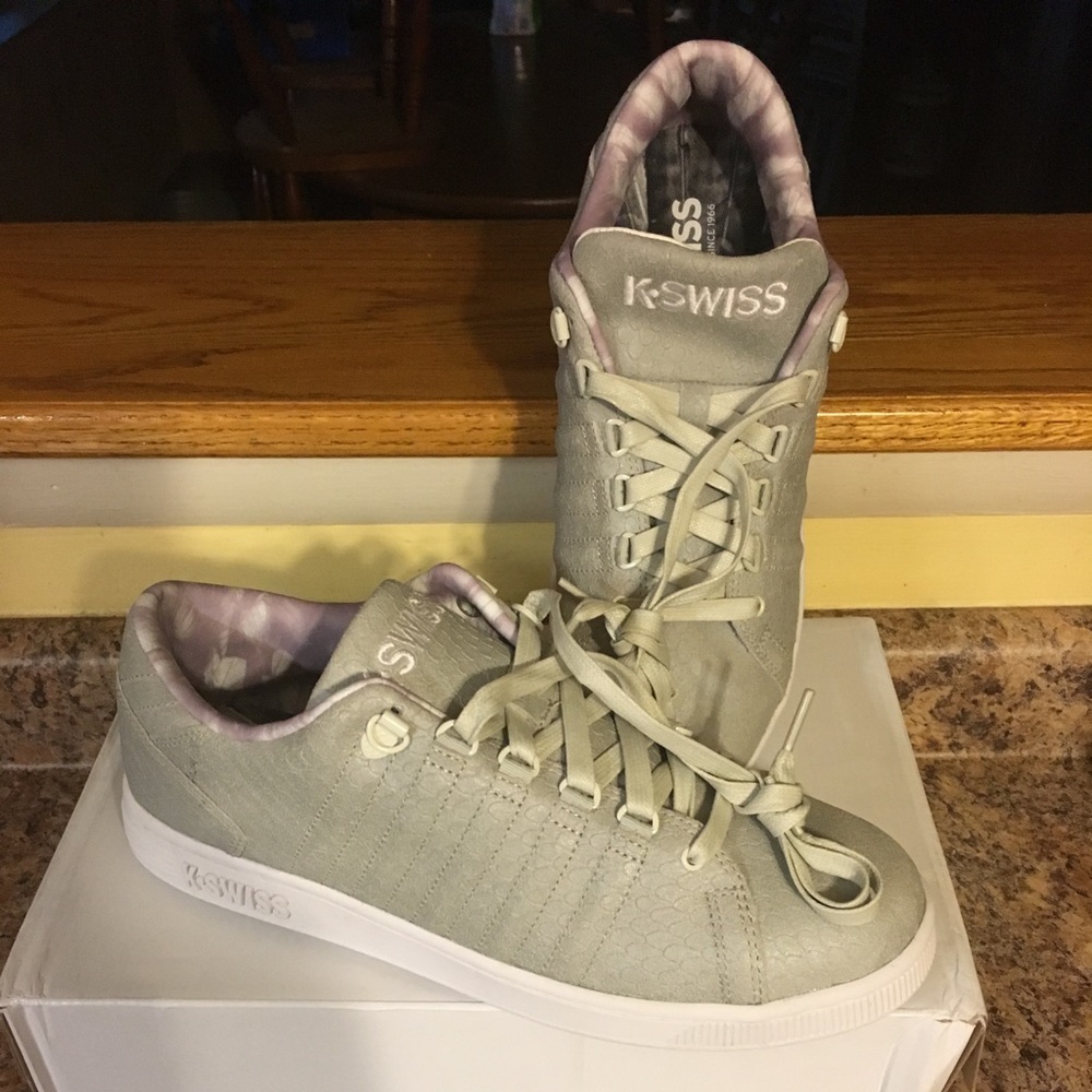 NIB Men’s K•Swiss Lozan 111 P Sneakers Size 8.5